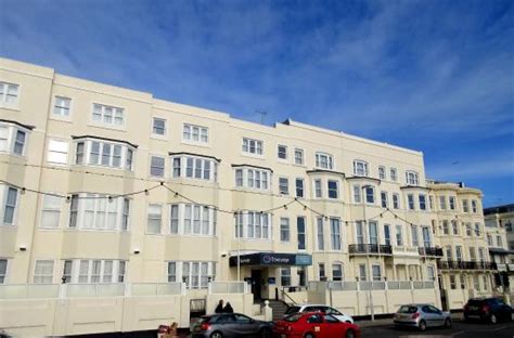 Travelodge Worthing Seafront - UPDATED 2017 Hotel Reviews & Price ...