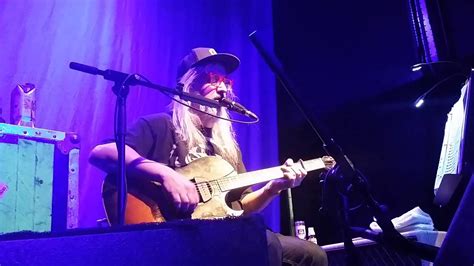 J Mascis Out There Live - Glasgow Art School 19th January 2015 - YouTube