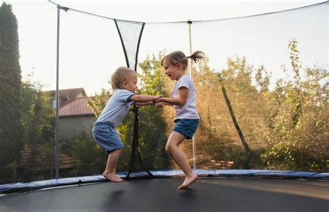 6 Best Trampolines With Basketball Hoop: 2023 Trampoline For Kids