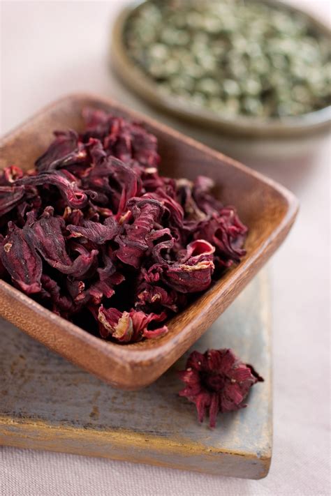 Recipe for Making Dried Hibiscus Tea