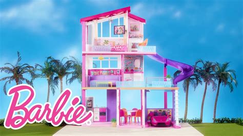 Barbie House Background