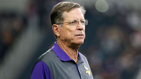 Panthers name Norv Turner offensive coordinator