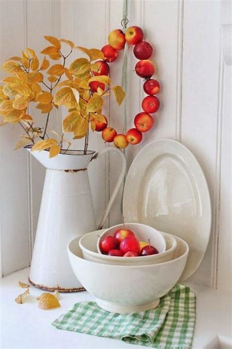 Bring autumn decor to your home - Apple fall decor