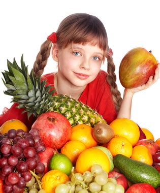 kids eat fruit | Building Healthy Kids