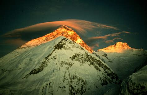 Fichier:Everest - Polish International Mt Everest expedition 99.jpg ...
