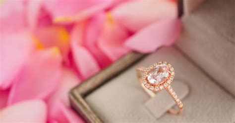 Tips on Designing a Custom Engagement Ring