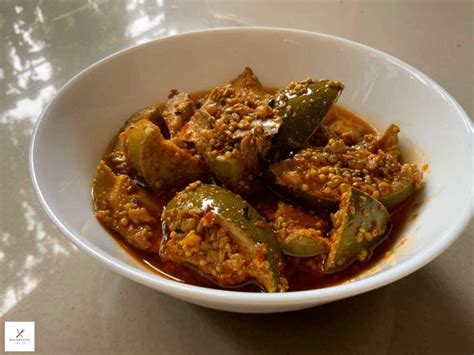 Aam Ka Achaar | Food Blog | IndianFoods