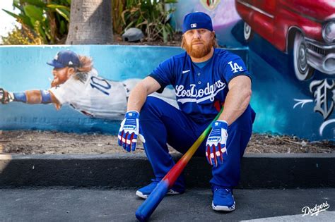 Dodgers Unveil City Connect Series Uniforms – NBC Los Angeles