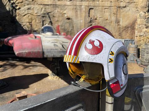 PHOTOS: New Adult Rebel X-Wing Helmet Arrives at Star Wars: Galaxy's ...