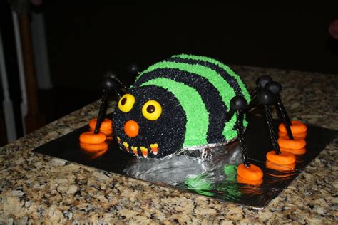 Cute Spider - CakeCentral.com