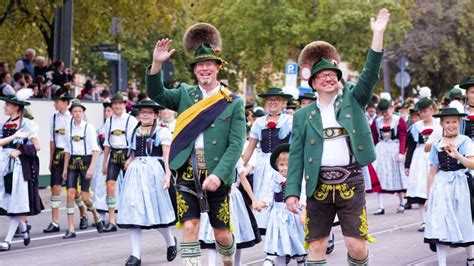 102 German Oktoberfest Hats Stock Videos, Footage, & 4K Video Clips ...