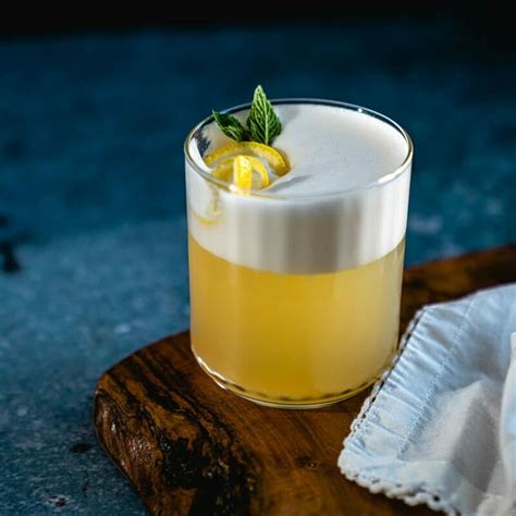 12 Best Gin Cocktails to Try – A Couple Cooks