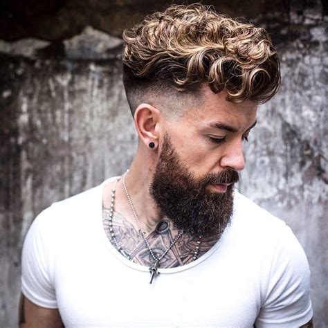 15 Coolest Undercut Hairstyles For Men. Men's Undercut Hairstyle ...