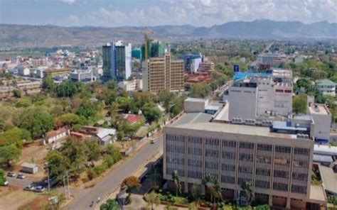 Image result for Kisumu | Kisumu, Kenya, Road