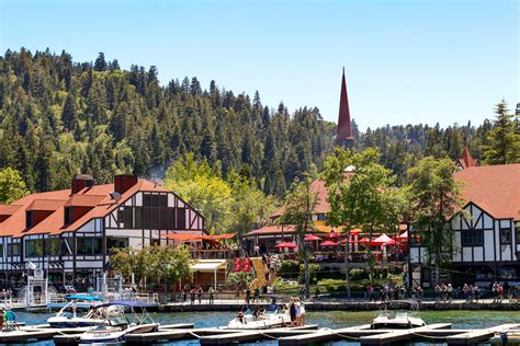 LAKE ARROWHEAD VILLAGE