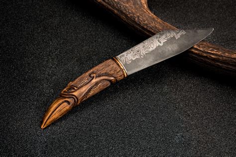 Viking Seax Dagger With Antlers Carved Handle (Damascus Steel Hand ...