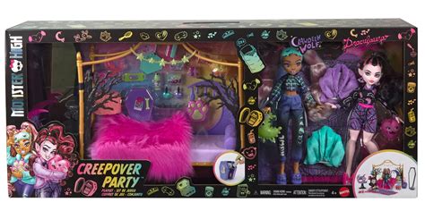 Monster High Creepover Bedroom Playset with Draculaura and Clawdeen ...