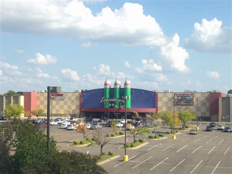 Movie Theater «Cinemark Tinseltown and XD», reviews and photos, 8400 Millicent Way, Shreveport ...