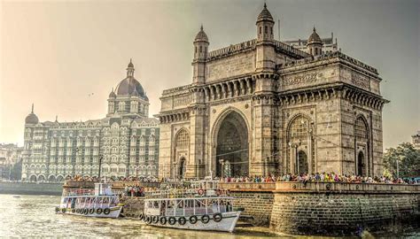 10 reasons why Mumbai is the city of your Bollywood dreams