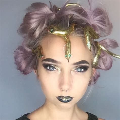 Quick and Easy Halloween Hairstyle Ideas - RevampHair.com