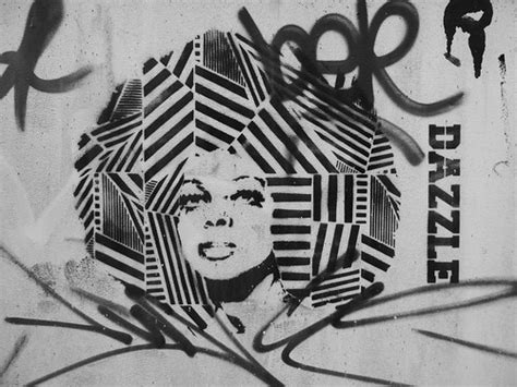 Dazzle stencil, Hackney Wick | en.wikipedia.org/wiki/Dazzle_… | Flickr