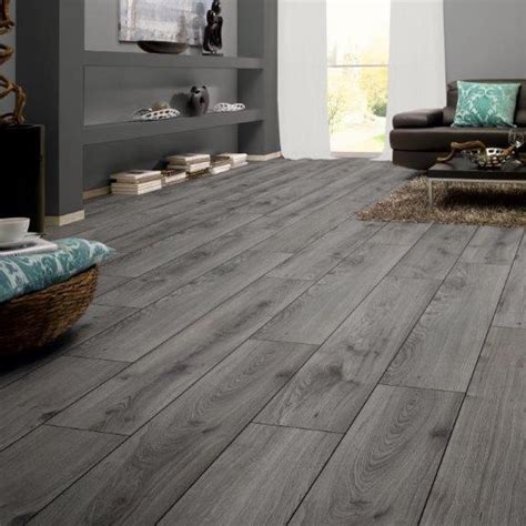 Rich Grey Oak 8mm Laminate Flooring - Floor Depot