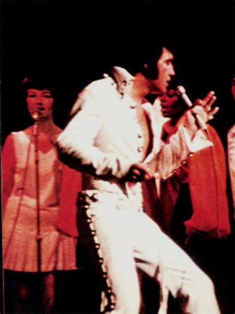 1970 8 12 Elvis live at the International Hotel Las Vegas | Elvis, Las vegas, Années 70