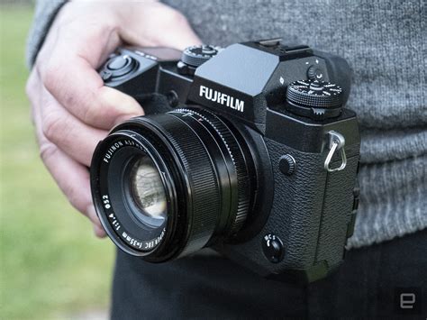 Fujifilm XH-1 overview: Gorgeous photos, but lacking X-series allure ...