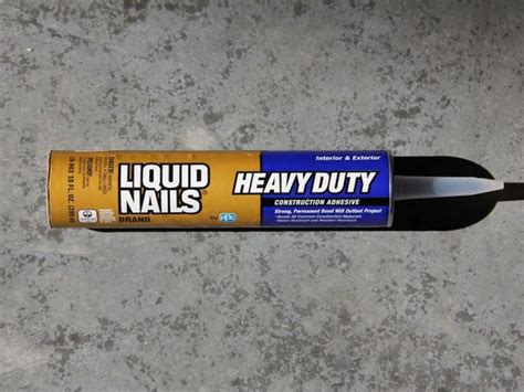 Does Liquid Nails Dry Clear? - Glue Things