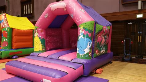 Deluxe Princess Bouncy Castle - Bouncy Castle Hire in Milton Keynes, Luton, Dunstable, Bedford ...