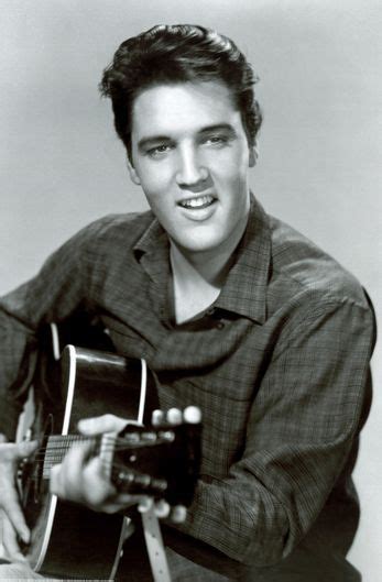 King of Rock'n'Roll Elvis - Rock'n'Roll Remembered Photo (714125) - Fanpop