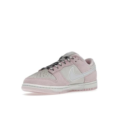 WMNS Nike Dunk Low LX Pink Foam – Ballers Club Kickz