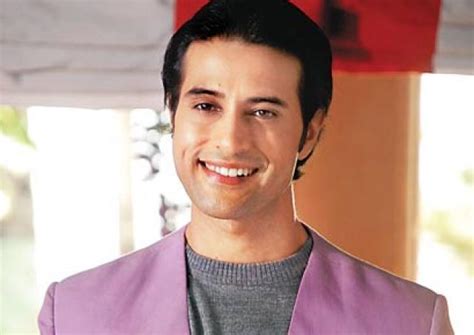 Apurva Agnihotri Height, Age, Wife, Children, Family, Biography & More ...