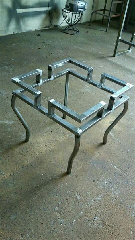 Pin by Peter Chudy on metal | Metal furniture design, Welded furniture, Metal furniture