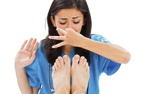 PODIATRIST PROVIDES TIPS FOR DEALING WITH BROMHIDROSIS