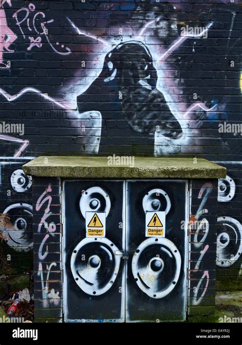 DJ graffiti on wall Stock Photo - Alamy