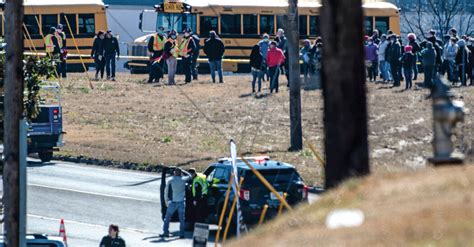 At Least 6 Dead at Georgia Poultry Plant, Officials Say - The New York Times