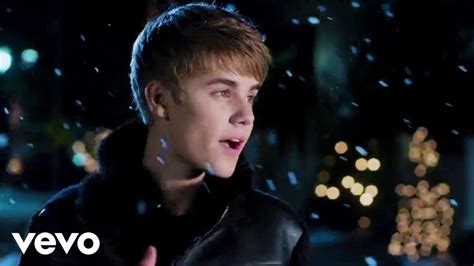 Mistletoe Lyrics - Justin Bieber | LyricsVin