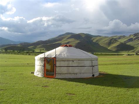 Mongolian: Mongolian (Yurt) Ger