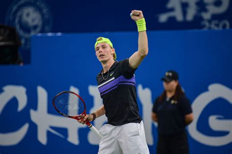 Hot Shot: Shapovalov strikes stunning backhand in Chengdu | Tennis.com