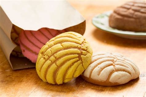 Conchas, Traditional Mexican Sweet Bread