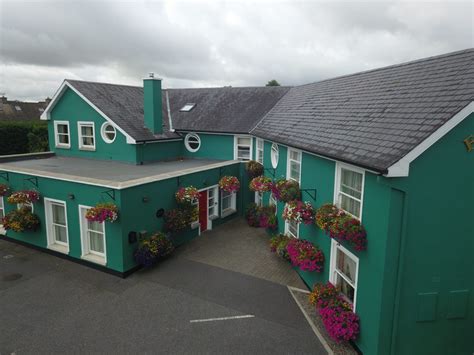 Fanad House is ideally located Bed and Breakfast in Kilkenny City