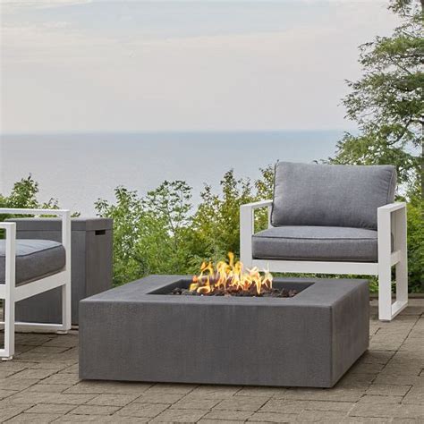 Square 40" Outdoor Concrete Fire Table | West Elm