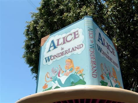 Alice in Wonderland (Disneyland attraction) - Wikipedia