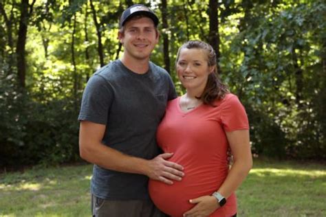 Pregnant Joy-Anna Duggar Reveals She Will Have a Hospital Birth for ...