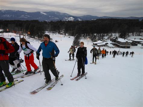 EMS Randonee Night Tour Returns to Cranmore - New England Ski Museum