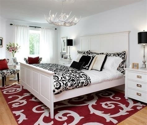 red, white and black bedroom | Bedroom red, Home bedroom, White bedroom ...