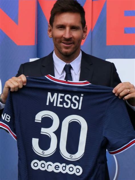 Closer Look at Lionel Messi’s Current PSG Contract In 2023 - Explore