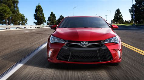 2015 Toyota Camry - HD Pictures @ carsinvasion.com