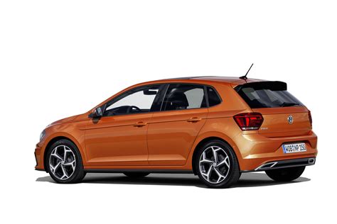 NEW VOLKSWAGEN POLO 2017, COMPACT AND SPACIOUS - Auto&Design